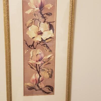 2 framed flower prints