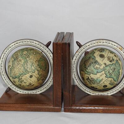 Mini globe bookends