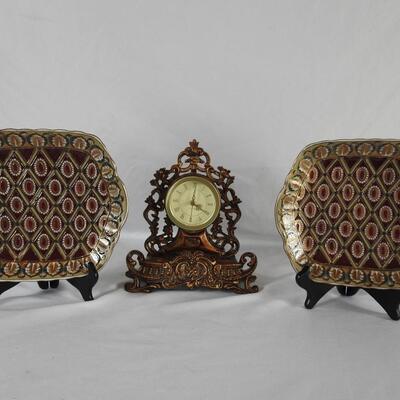 Mantle clock and beautiful decorative plates
