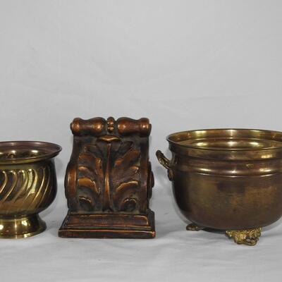 Trio of home decor