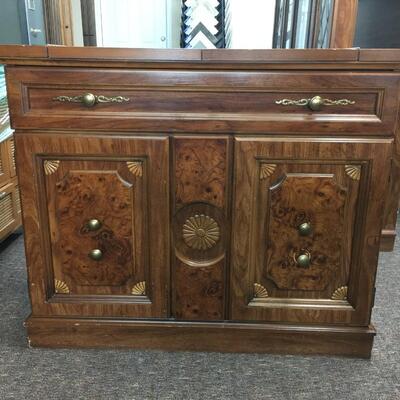 Vintage Broyhill Flip Top Server