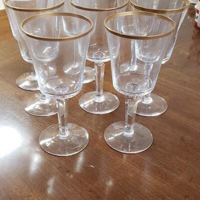 Gold rim glasses