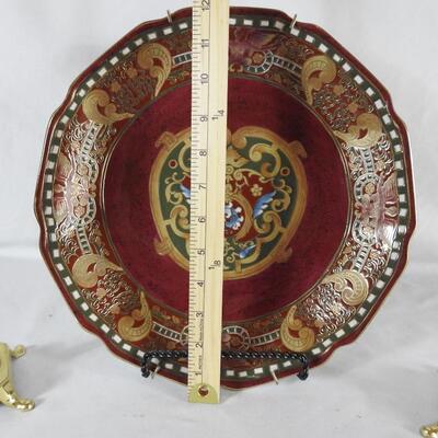 Collectible plate with set of candlesticks