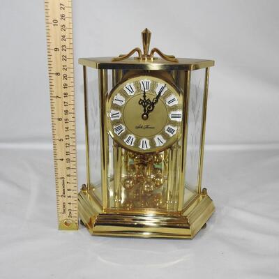 Mantle clock