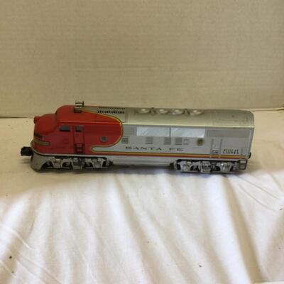 1204 Vintage LIONEL 2353T SANTA FE F3 NON-POWERED