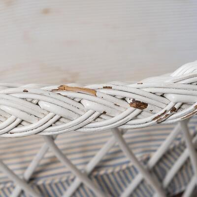 369 Victorian 2-Piece Wicker Set