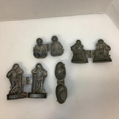 Lot. 1173. Antique Pewter Eppelsheimer Ice Cream Molds ( People )