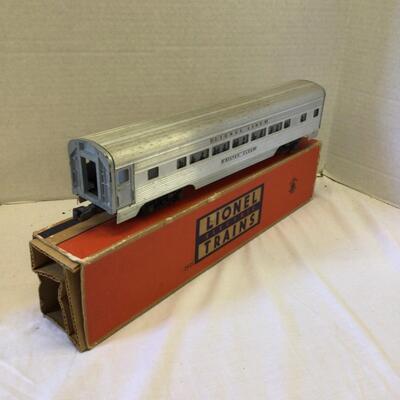 1209 Vintage Lionel Model 2533 â€œSilver Cloudâ€ Passenger Car