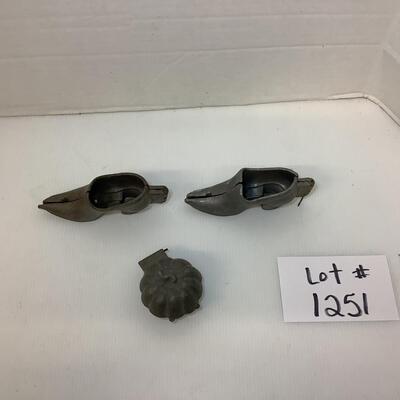 Lot. 1251. Antique Pewter Eppelsheimer Ice CrÃ©a Molds