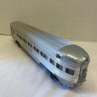 1210 Vintage Lionel â€œSilver Dawnâ€ Illuminated Observation Passenger Car