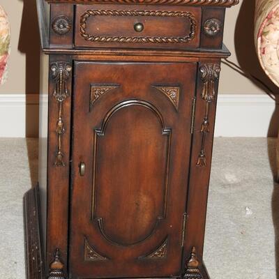 Pair of Chairs and End Table with Lamp