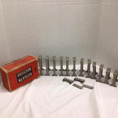 1213 Vintage Lionel Trestle Set