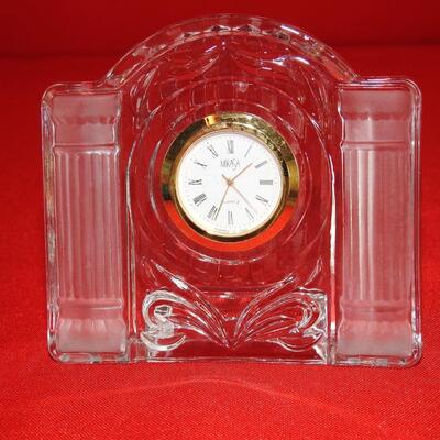 Crystal Quartz Clock