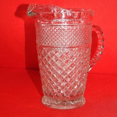 VIntage Anchor Hocking Pitcher & Glasses