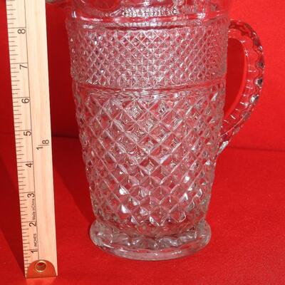 VIntage Anchor Hocking Pitcher & Glasses