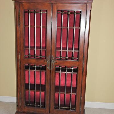 Display cabinet/hutch