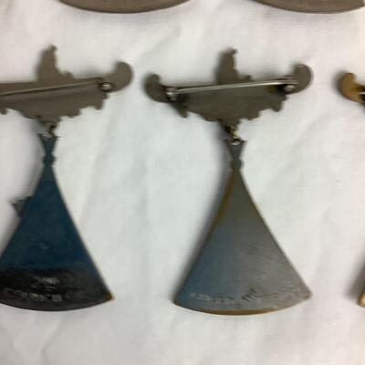 1269 Vintage Order of Red Men Degree of Pocahontas Canoe Pin Medallions