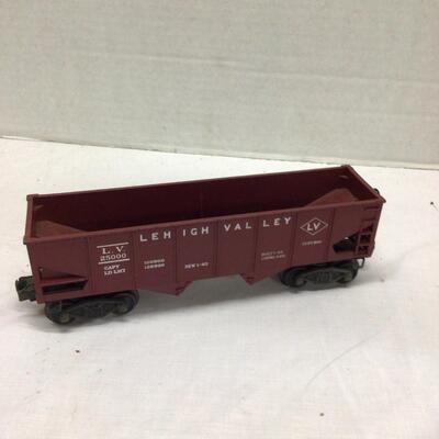 1219 LOT of Vintage Lionel Trains