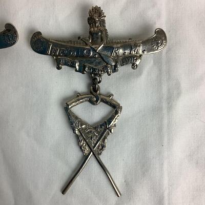 1271 IMP'D. O. R.M. Improved Order of the Red Men Weapons/Canoe Pin Medallions