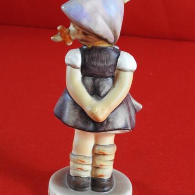 Lovely Hummel Girl Figurine