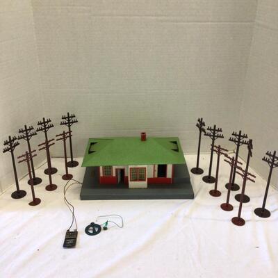 1229 Vintage American Flyer Passenger & Freight Station