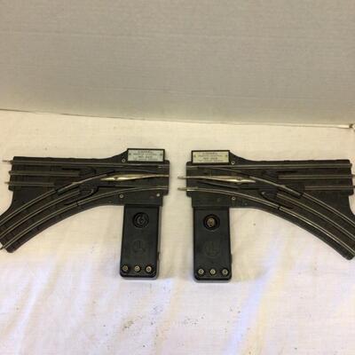 1230 Pair of Vintage Lionel No. 22 Remote Control â€œ0â€:Gauge Switches. In original box