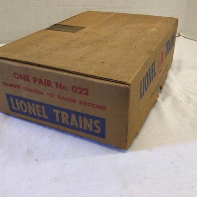 1230 Pair of Vintage Lionel No. 22 Remote Control â€œ0â€:Gauge Switches. In original box