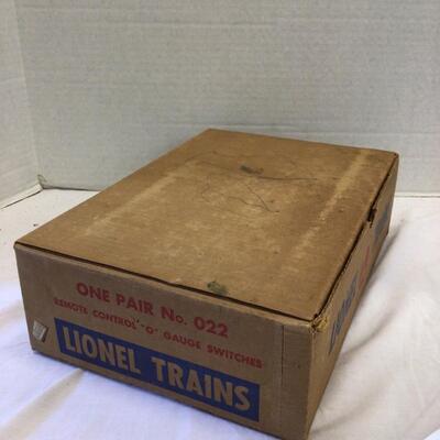 1282 Pair of Vintage Lionel No. 22 Remote Control â€œ0â€:Gauge Switches. In original box.
