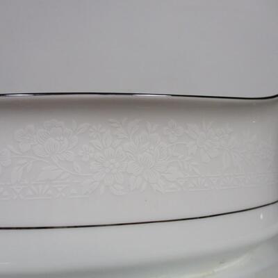 Seizan Fine China Japan "West Bluff" Serving Dishes