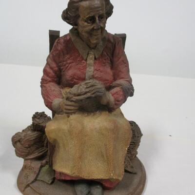 Thomas Clark Figures Mabel & Molly