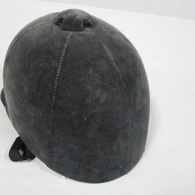 Equestrian Hat Size 6 7/8
