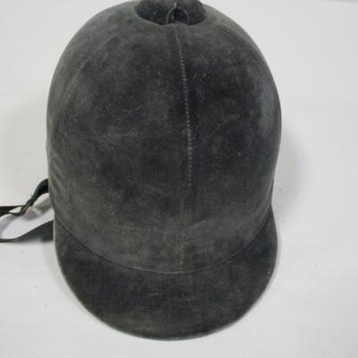 Equestrian Hat Size 6 7/8