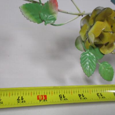 Tole Metal Flower Wall Hanging