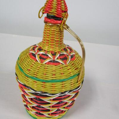 French Wine Bottle Plastic Woven Glass Decanter