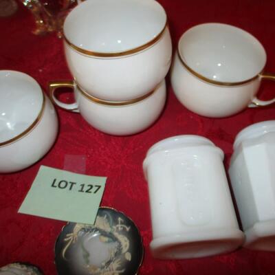 Chinese Copper Medal/Tea Cups/Porcelain Lily