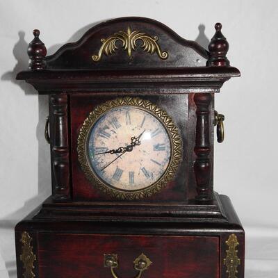 Mantle Clock