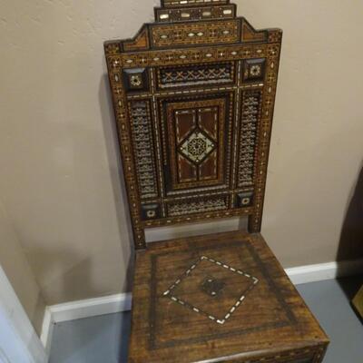 LOT 124 WOOD INLAY AND CARVED CHAIR