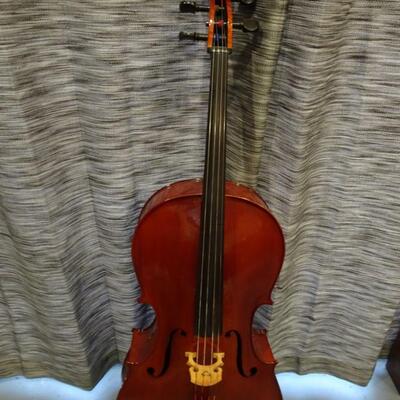 LOT 136. STRING WORKS CELLO