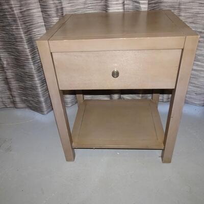 LOT 141. SIDE TABLE WITH DRAWER