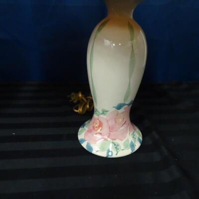 LOT 150. PAIR OF TABLE LAMPS.