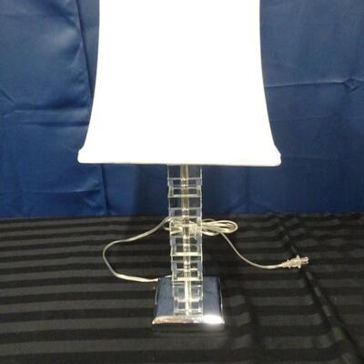 LOT 151. GLASS TABLE LAMP
