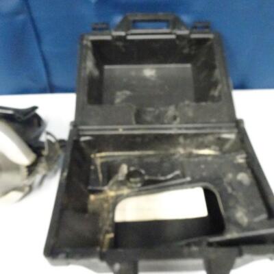 LOT 158. CRAFTSMAN 2 HORSEPOWER CIRCULAR SAW AND CASE