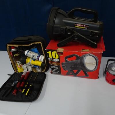 LOT 160. THOR X  LIGHT (NO CHARGING CORD), EMERGENCY CAR KIT
