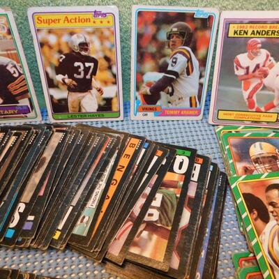 Monster Lot NFL FOOTBALL CARDS Most 1980s 300+ Cards