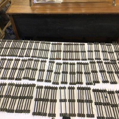 1284 Large Vintage LOT of Lionel Toy Train Railroad Track, Etc