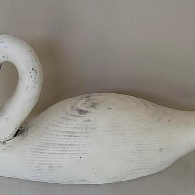 Lot 3: Vintage Handpainted Wood Swan