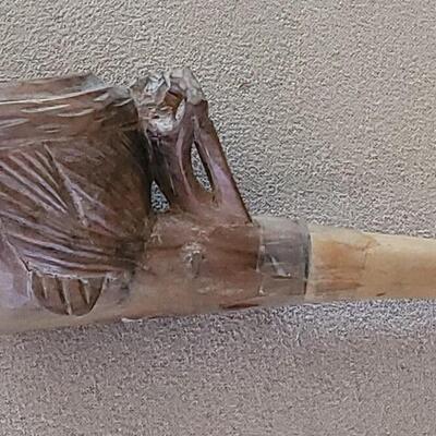 Lot 10: Antique Carved Head Wood Pipe