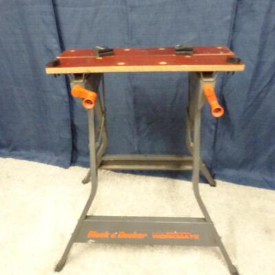LOT 193. BLACK AND DECKER WORKMATE
