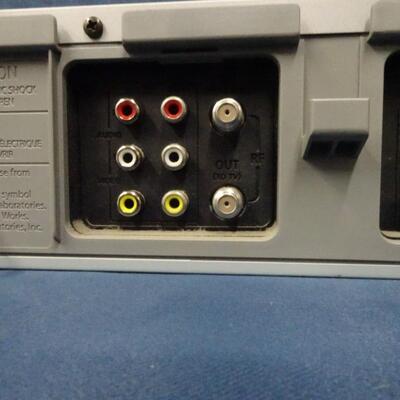 LOT 203. SONY DVD/VHS COMBO
