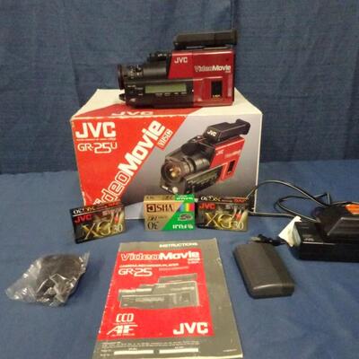 LOT 204. JVC MOVIE CAMERA
